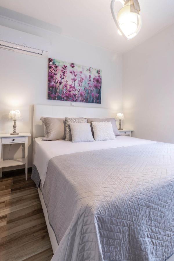 Villa Dimitrios 吉奥塔略 外观 照片